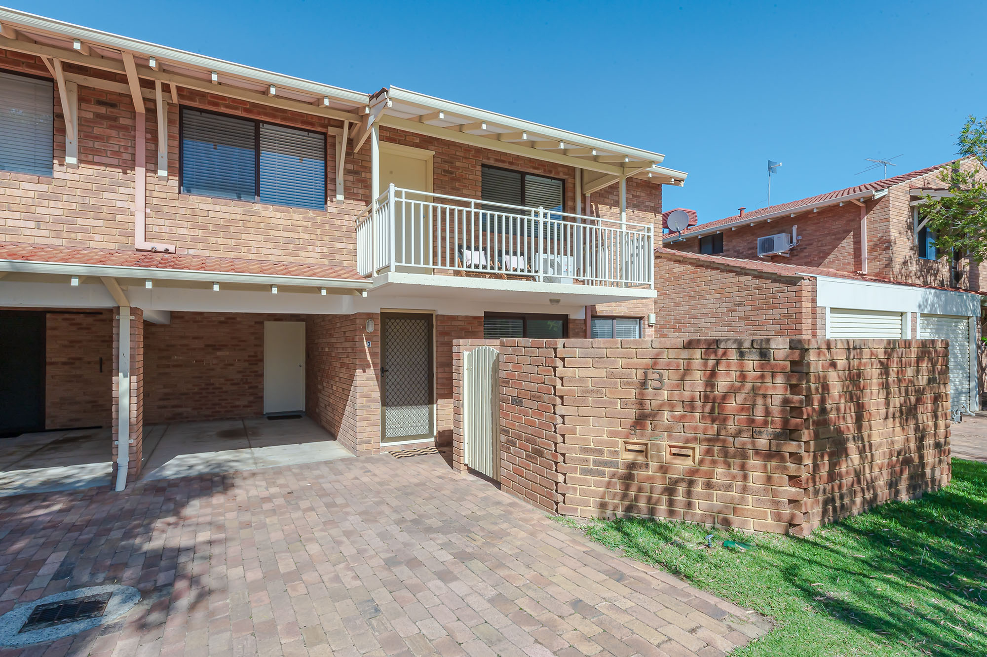 3/13 GREENOCK AVE, COMO, 6152