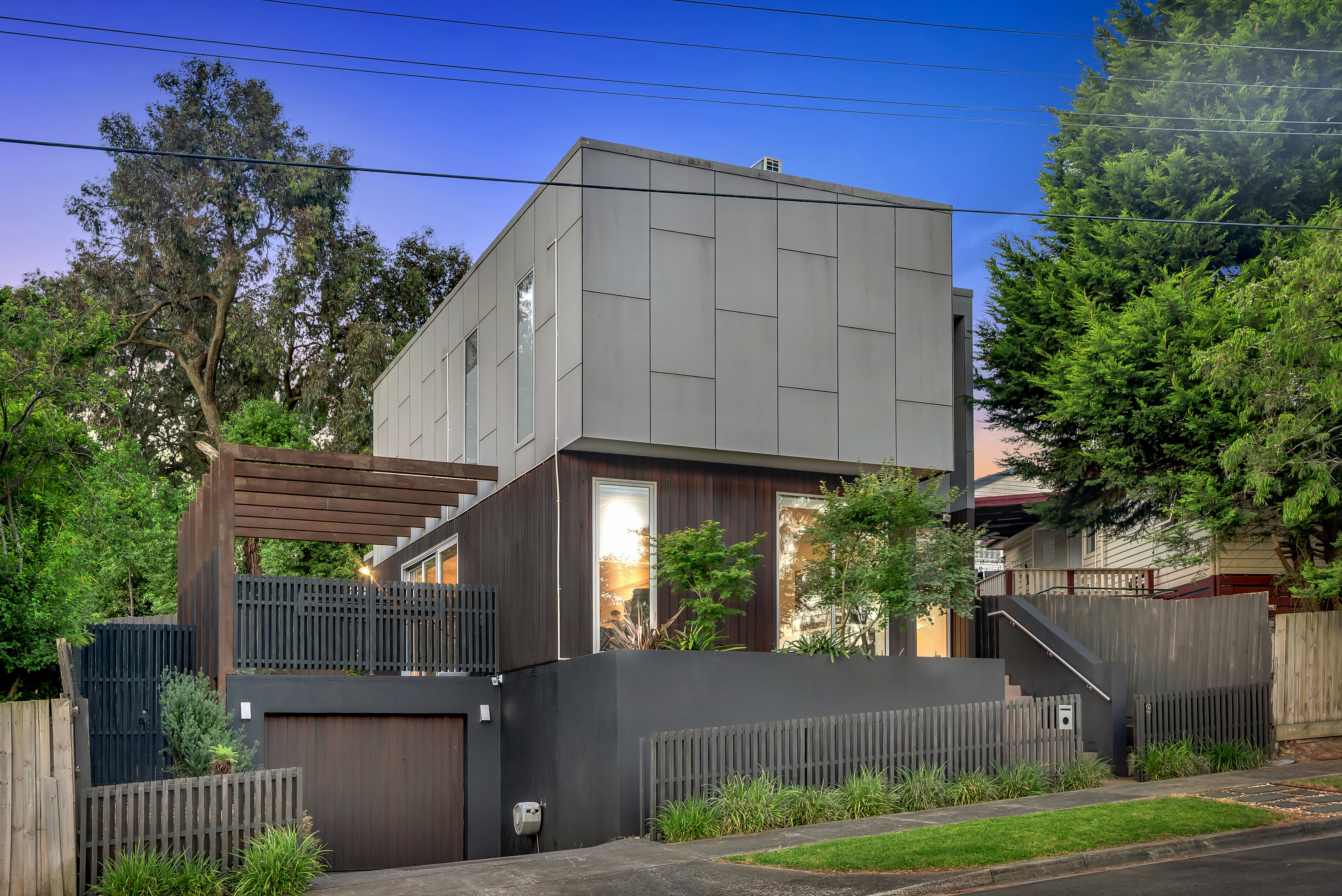 9 SHELLY AVENUE, BORONIA, 3155