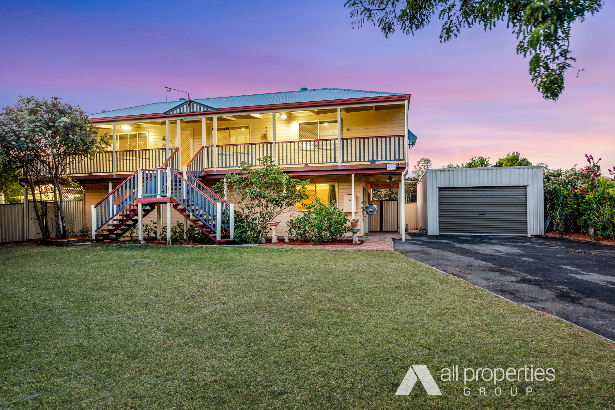 12 PALE OAK COURT, FLAGSTONE, 4280