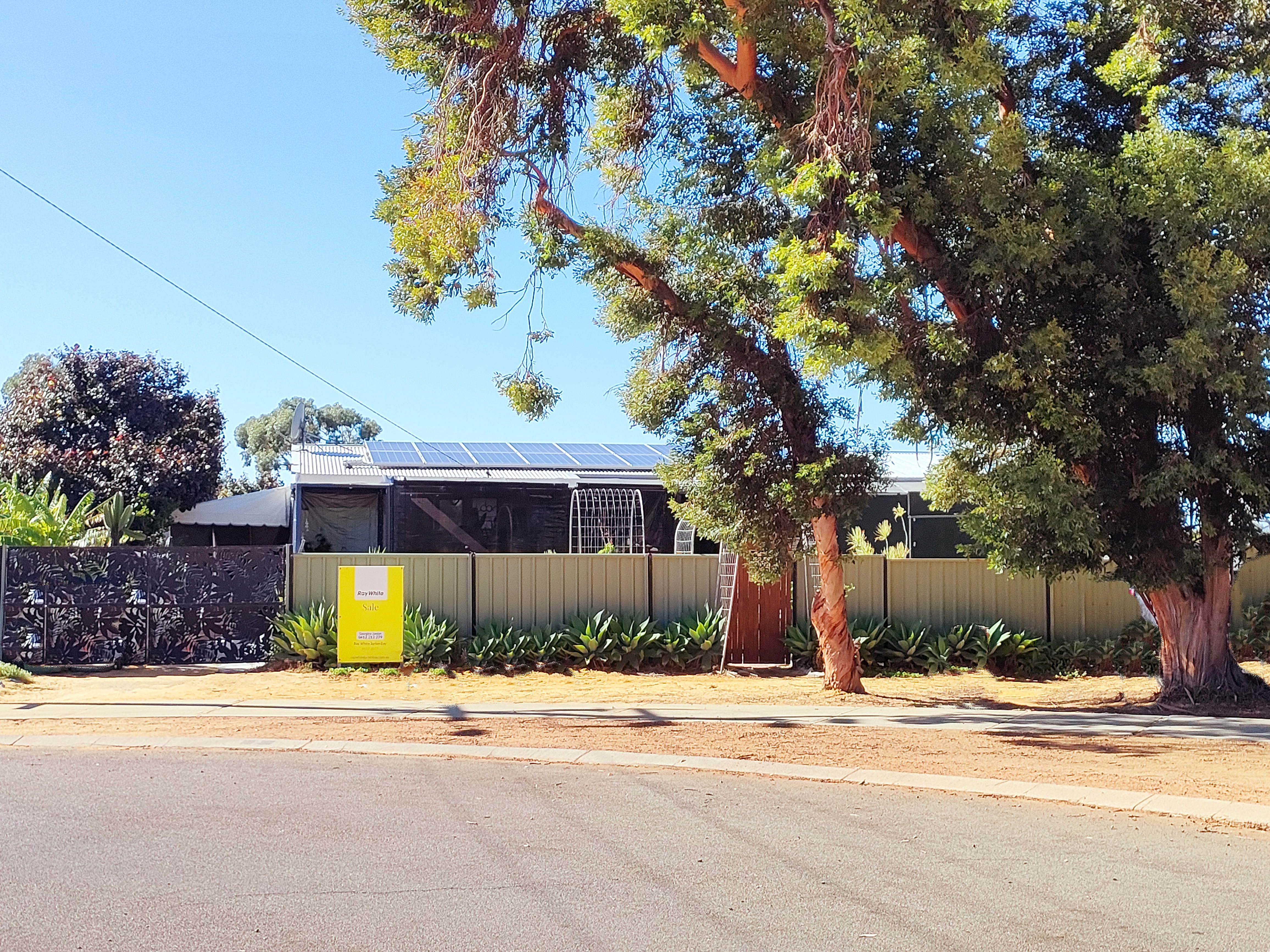 2 BONHAM STREET, LEEMAN, 6514