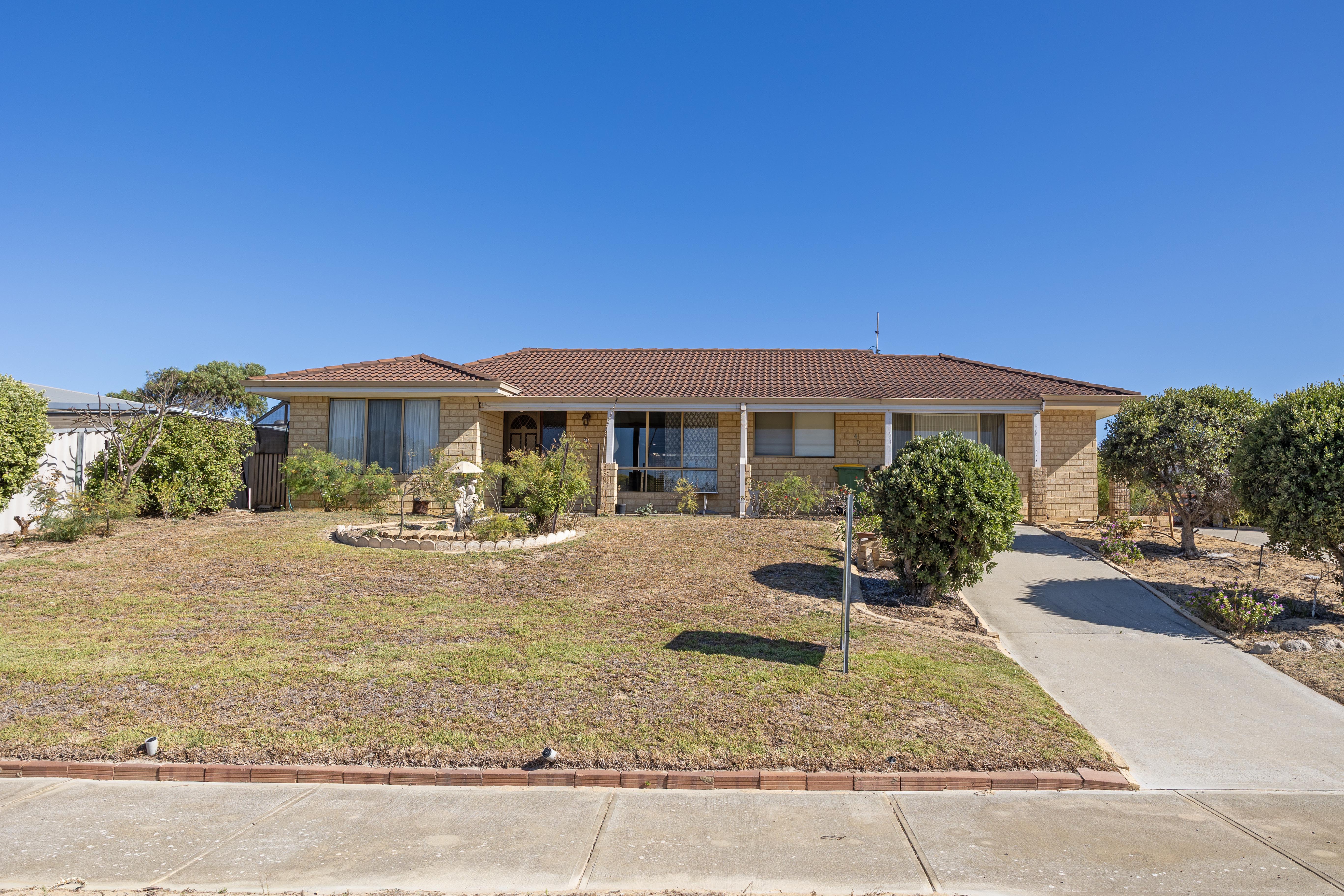 40 HUNTER CRESCENT, GREEN HEAD, 6514
