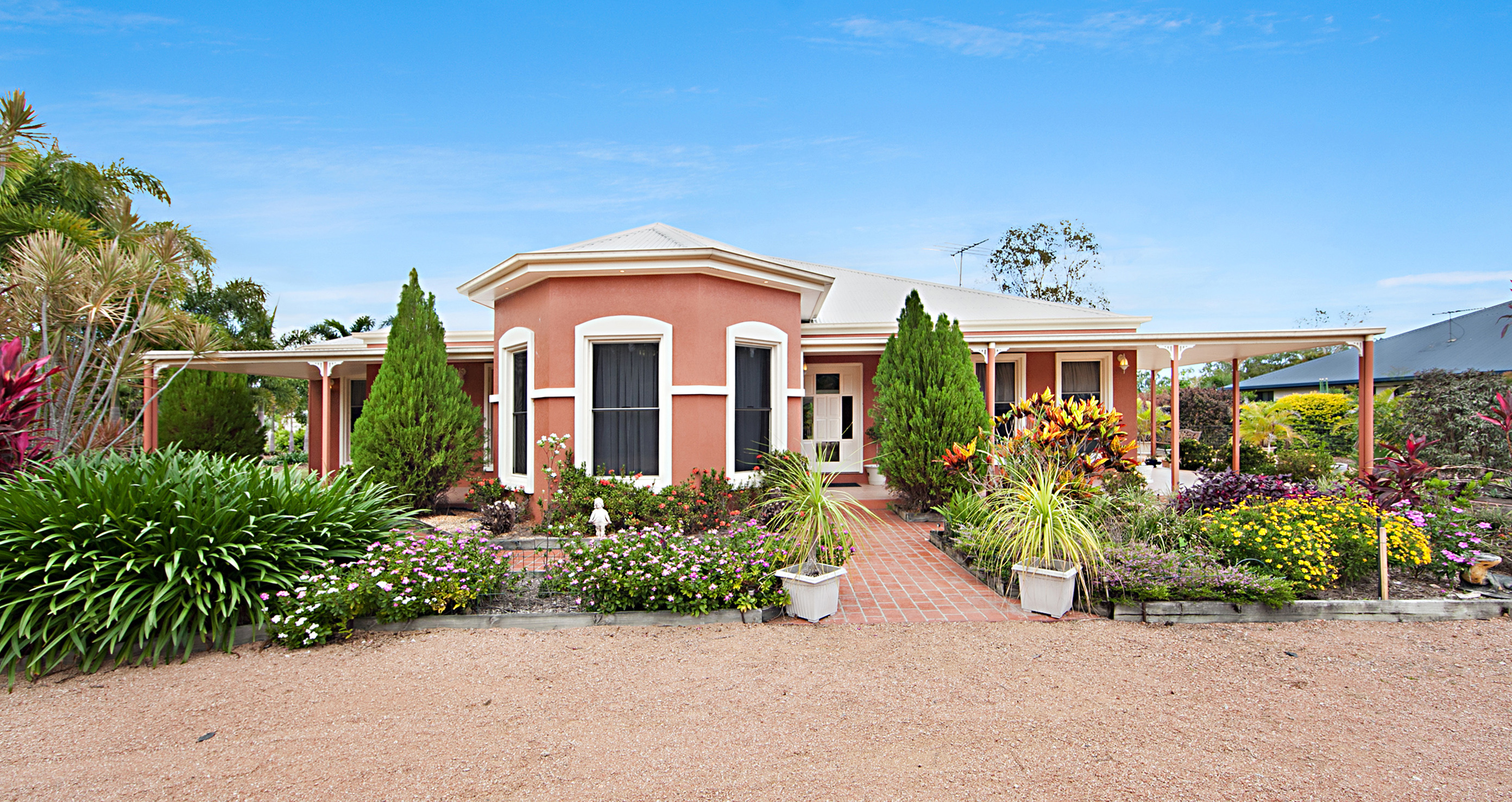 2 JILLIAN COURT, ALICE RIVER, 4817