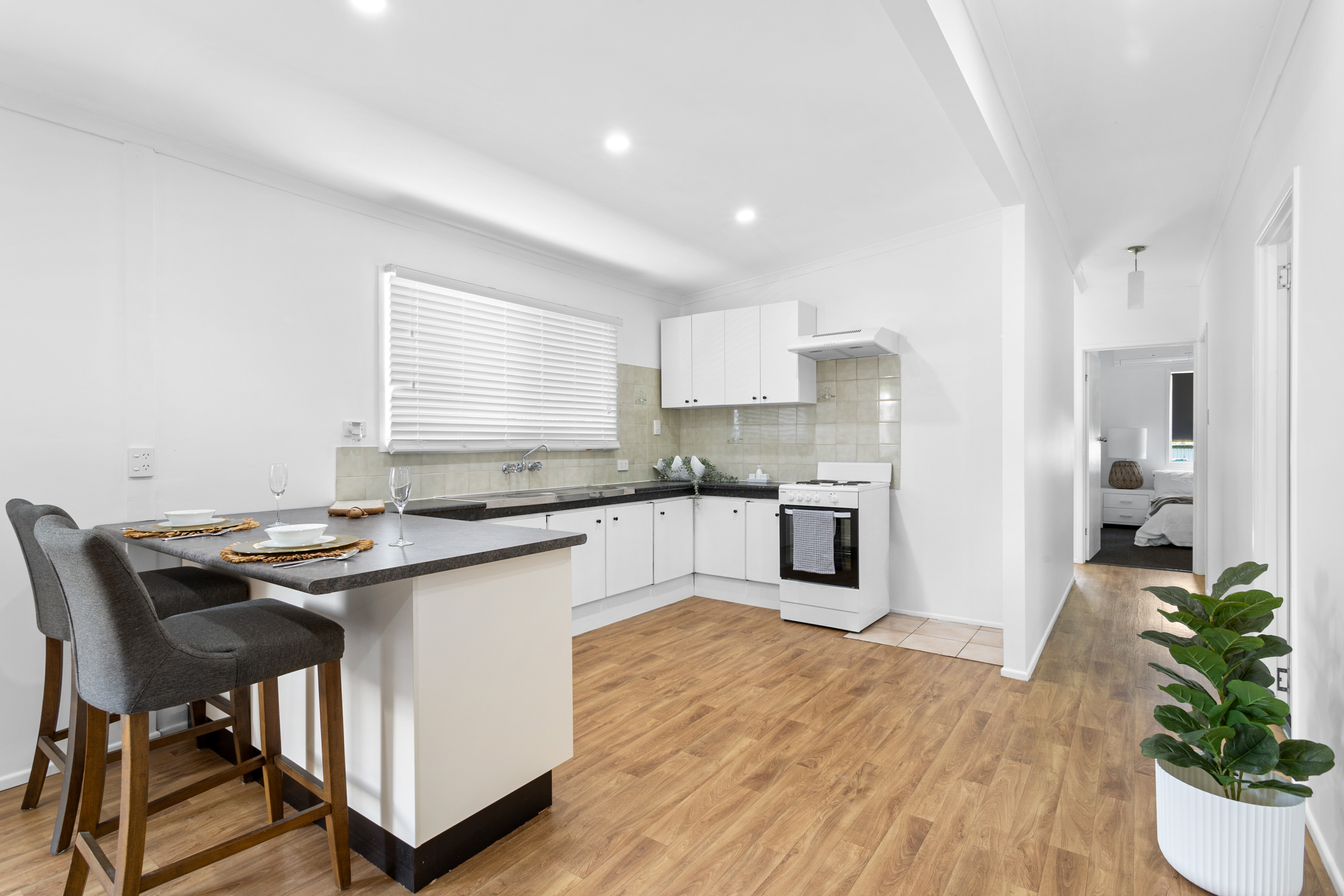 30 GERTRUDE STREET, REDCLIFFE, 4020