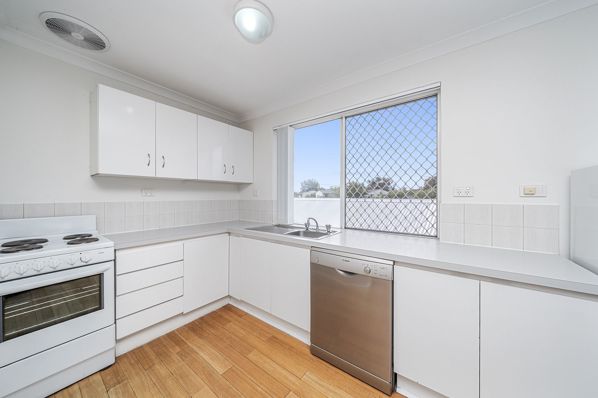 24/281 MILL POINT ROAD, SOUTH PERTH, 6151