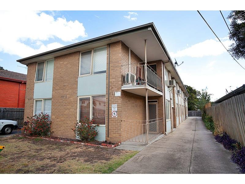 34 BISHOP STREET, KINGSVILLE, 3012
