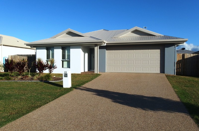 13 ELLENOR STREET, MOUNT LOW, 4818