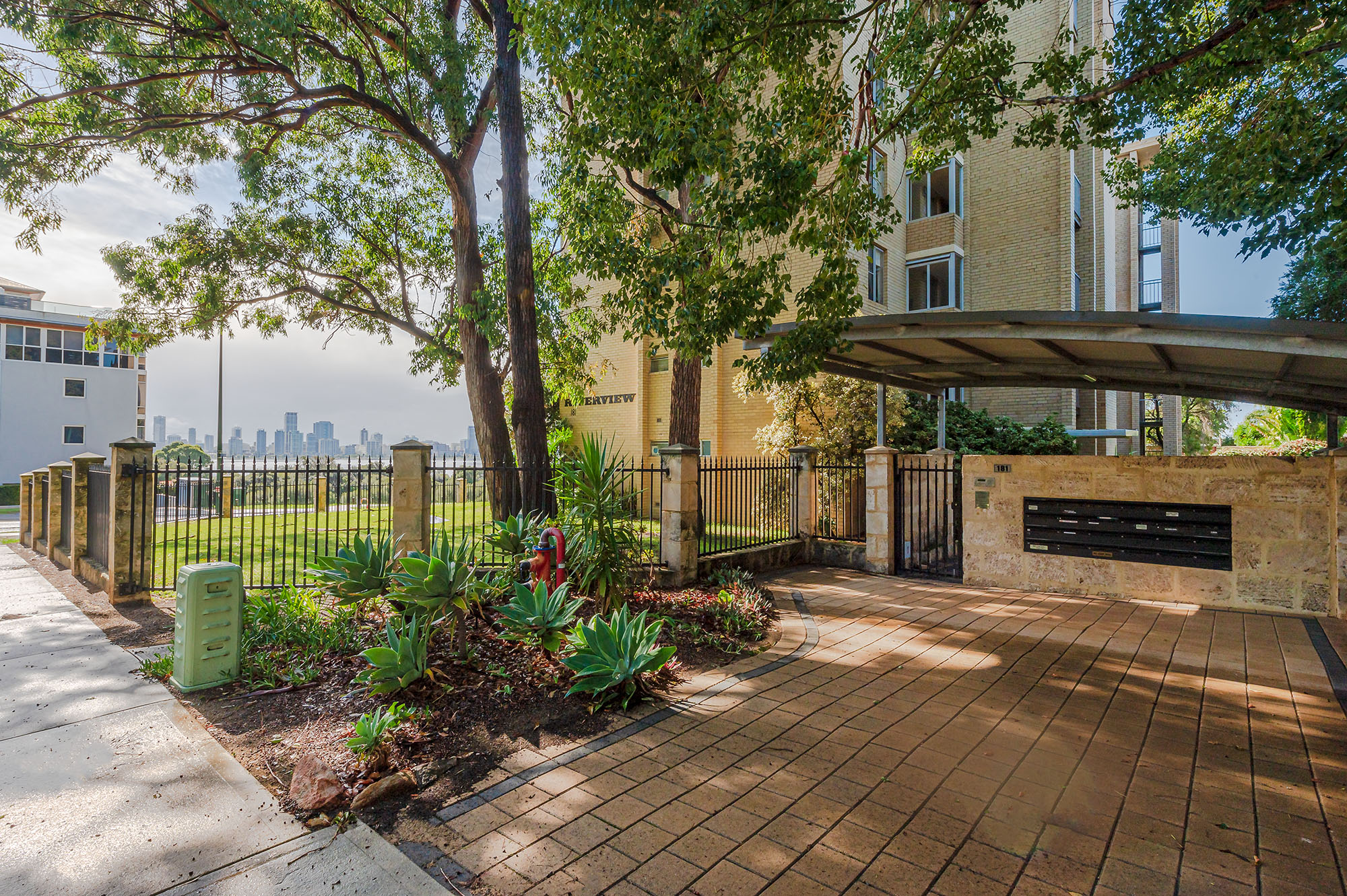 6/181 MILL POINT ROAD, SOUTH PERTH, 6151