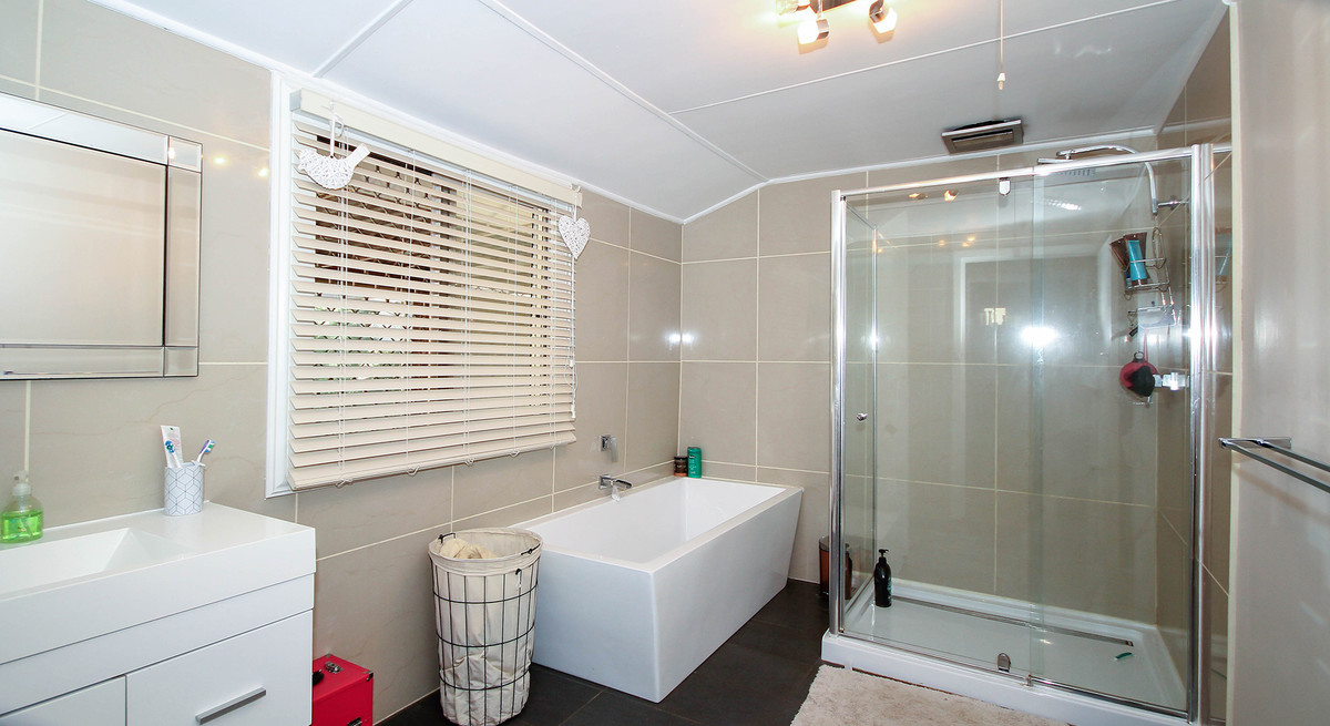 84 SUBURBAN ROAD, NORTHAM, 6401