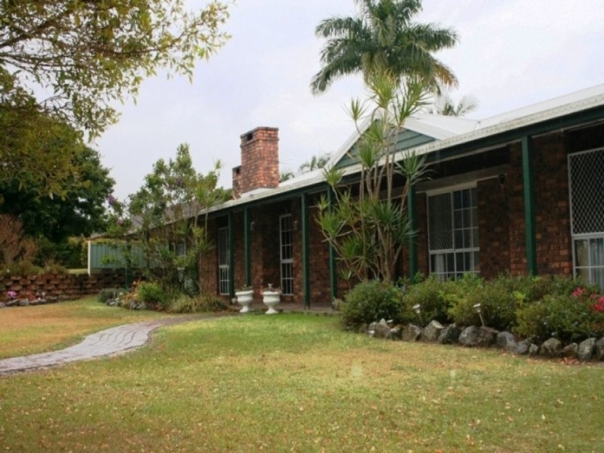 29 SHARNI COURT, HERITAGE PARK, 4118