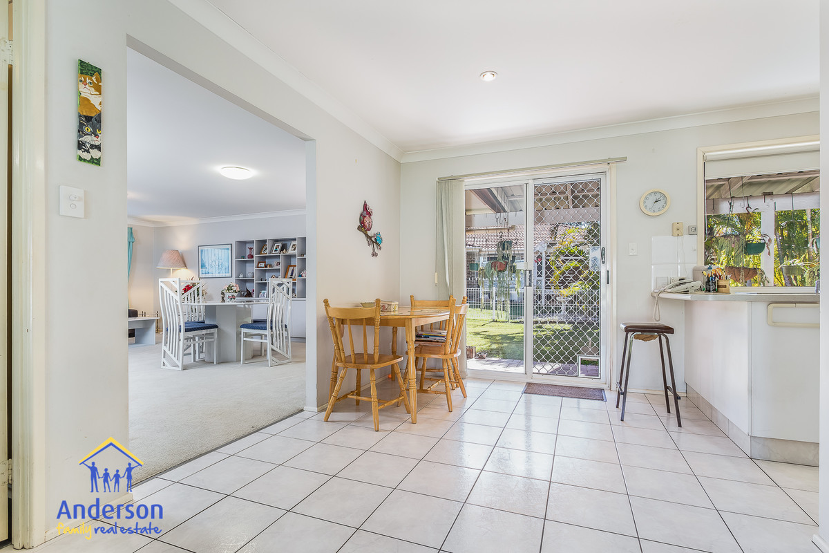 12 SARABAND DRIVE, EATONS HILL, 4037