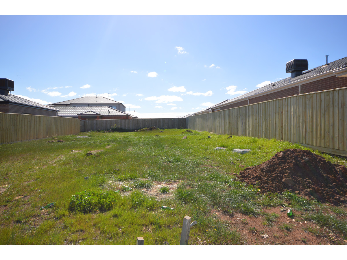 1229 ISON ROAD, MANOR LAKES, 3024