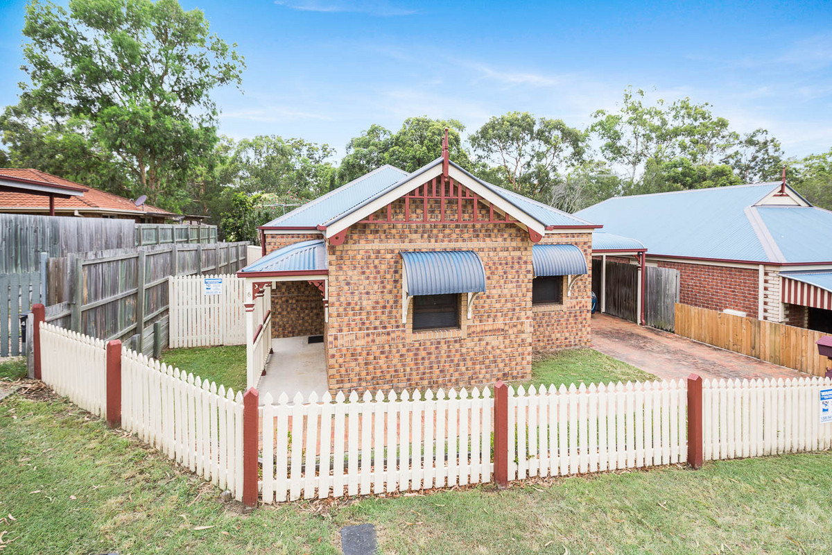 6 CREDITON PLACE, FOREST LAKE, 4078