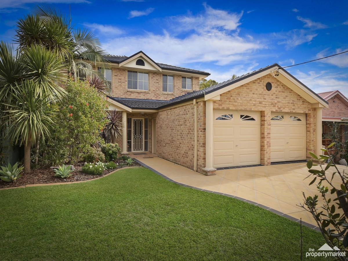 18 NACOOMA ROAD, BUFF POINT, 2262