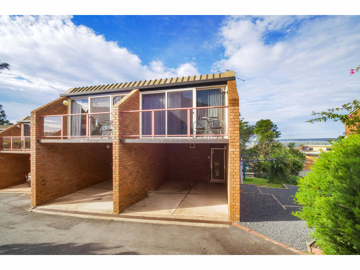 17/1-5 OCEAN VIEW AVENUE, MERIMBULA, 2548