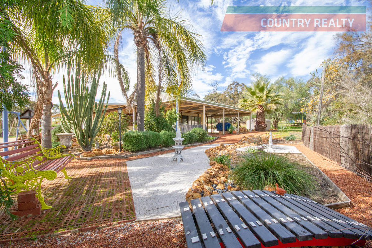 102 BENRUA ROAD, CLACKLINE, 6564