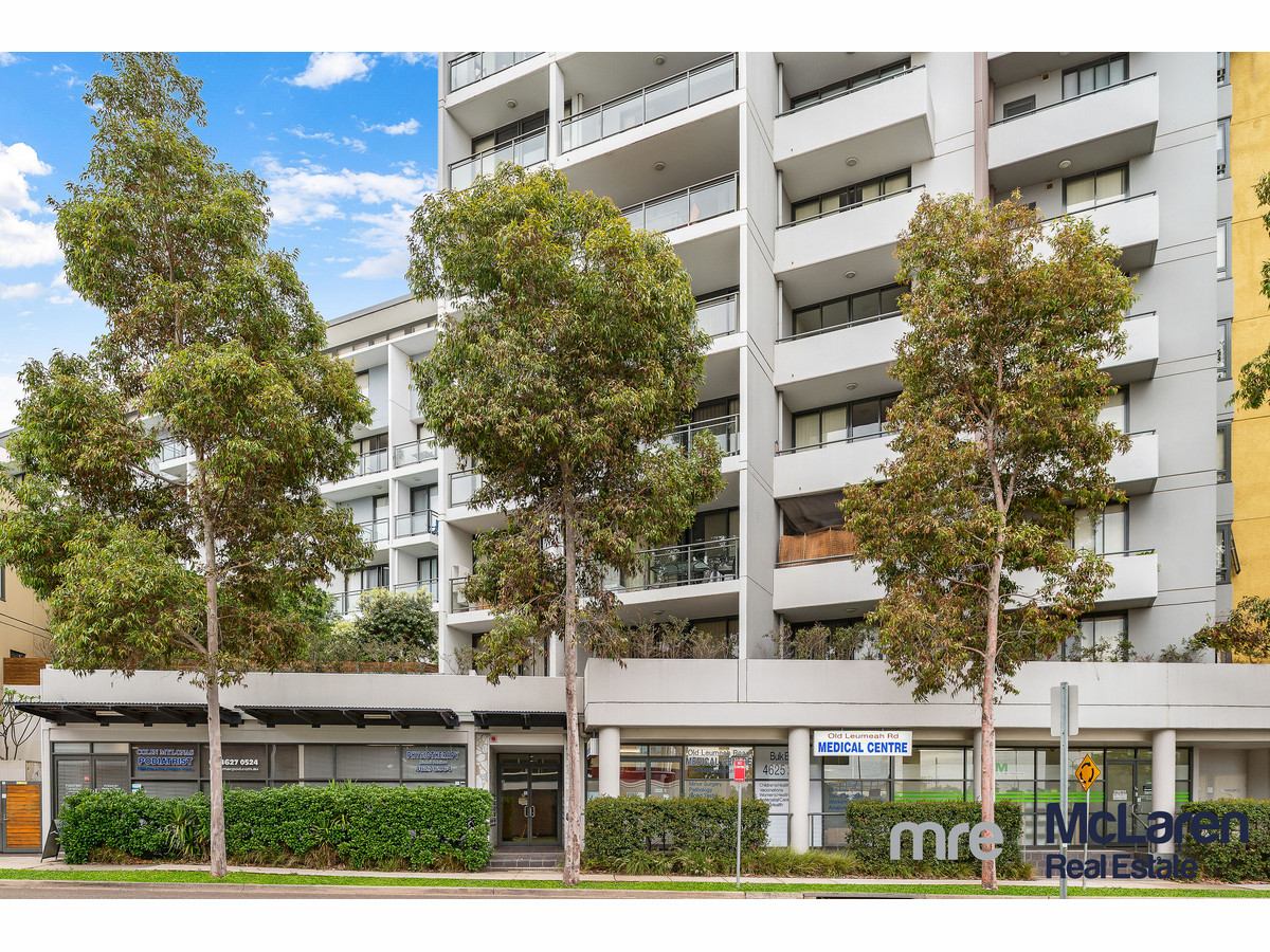 30A/ 541 PEMBROKE ROAD, LEUMEAH, 2560