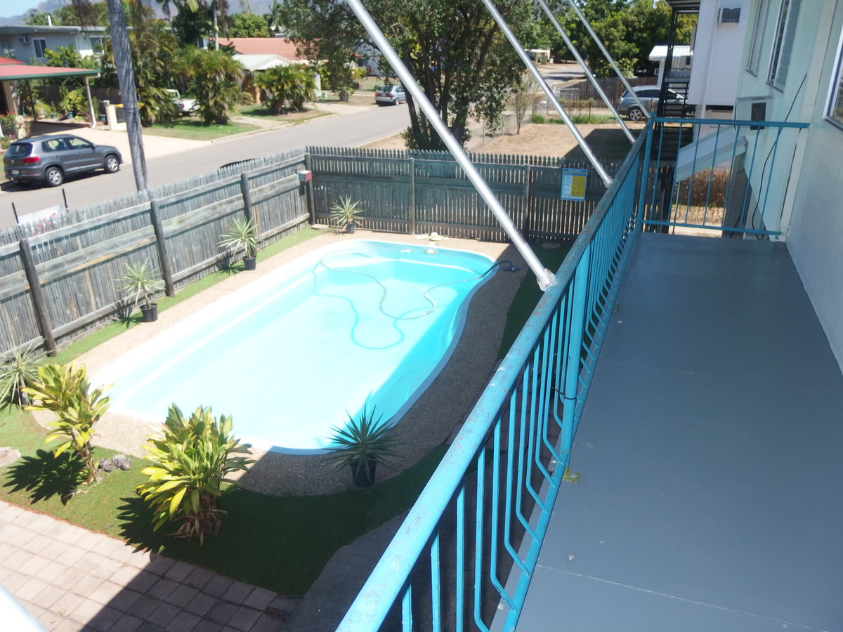 45 BURRAMUGGA CRESCENT, KIRWAN, 4817