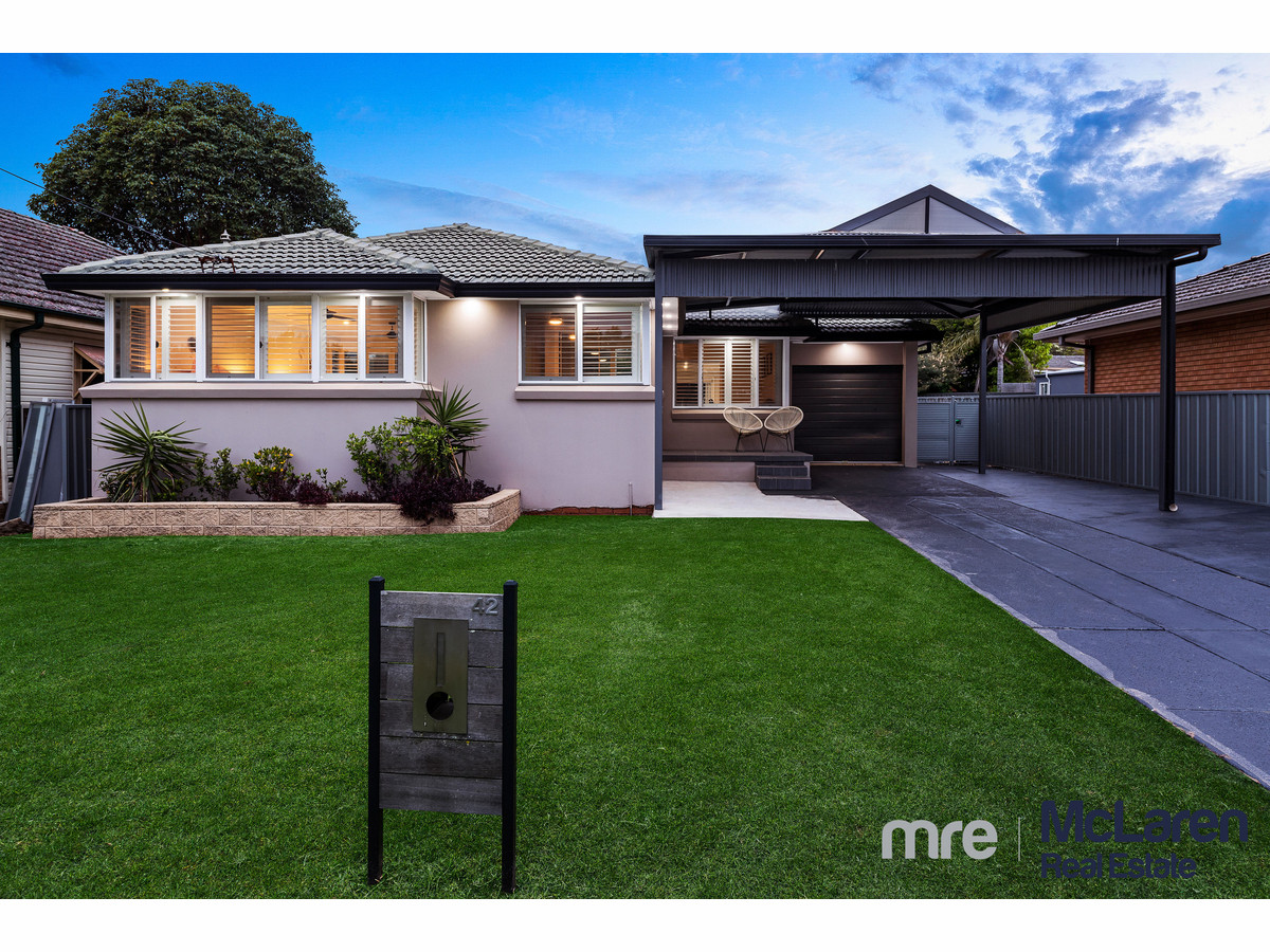 42 HARRINGTON STREET, ELDERSLIE, 2570