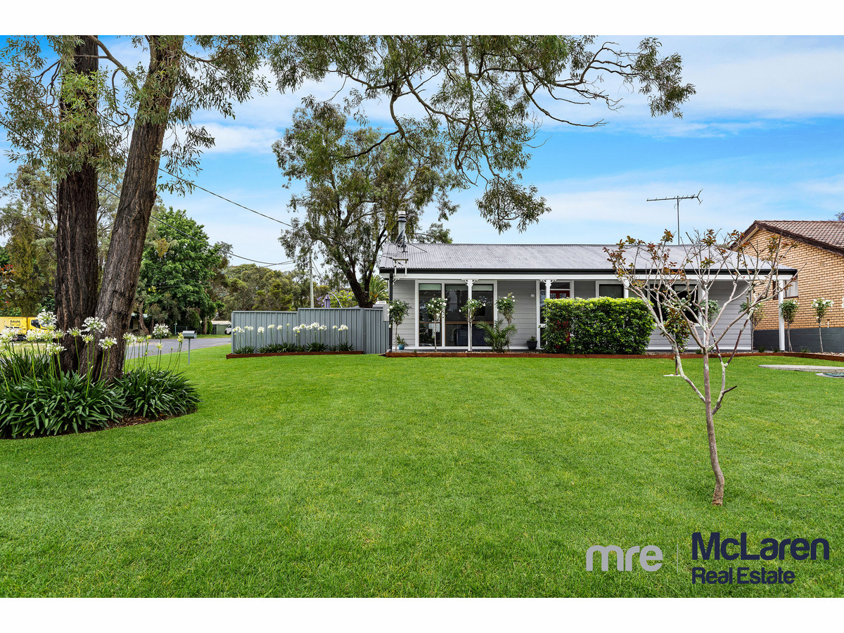 64 DREDGE AVENUE, DOUGLAS PARK, 2569
