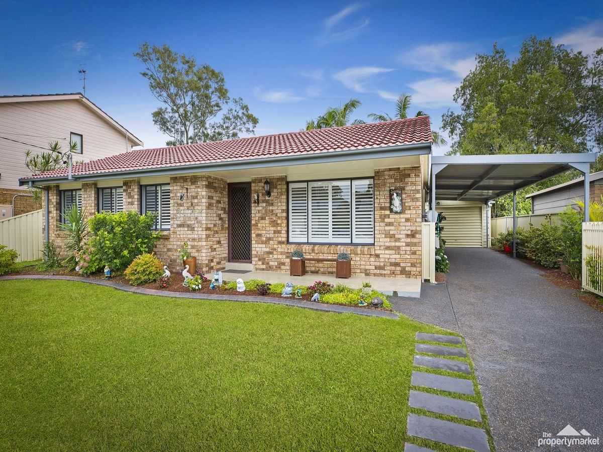 22 KARANGAL CRESCENT, BUFF POINT, 2262