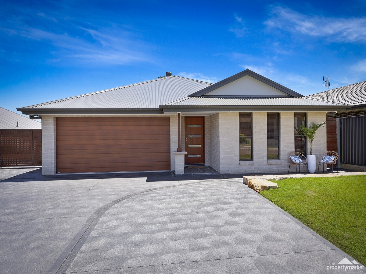 48 STAN CRESCENT, BONNELLS BAY, 2264