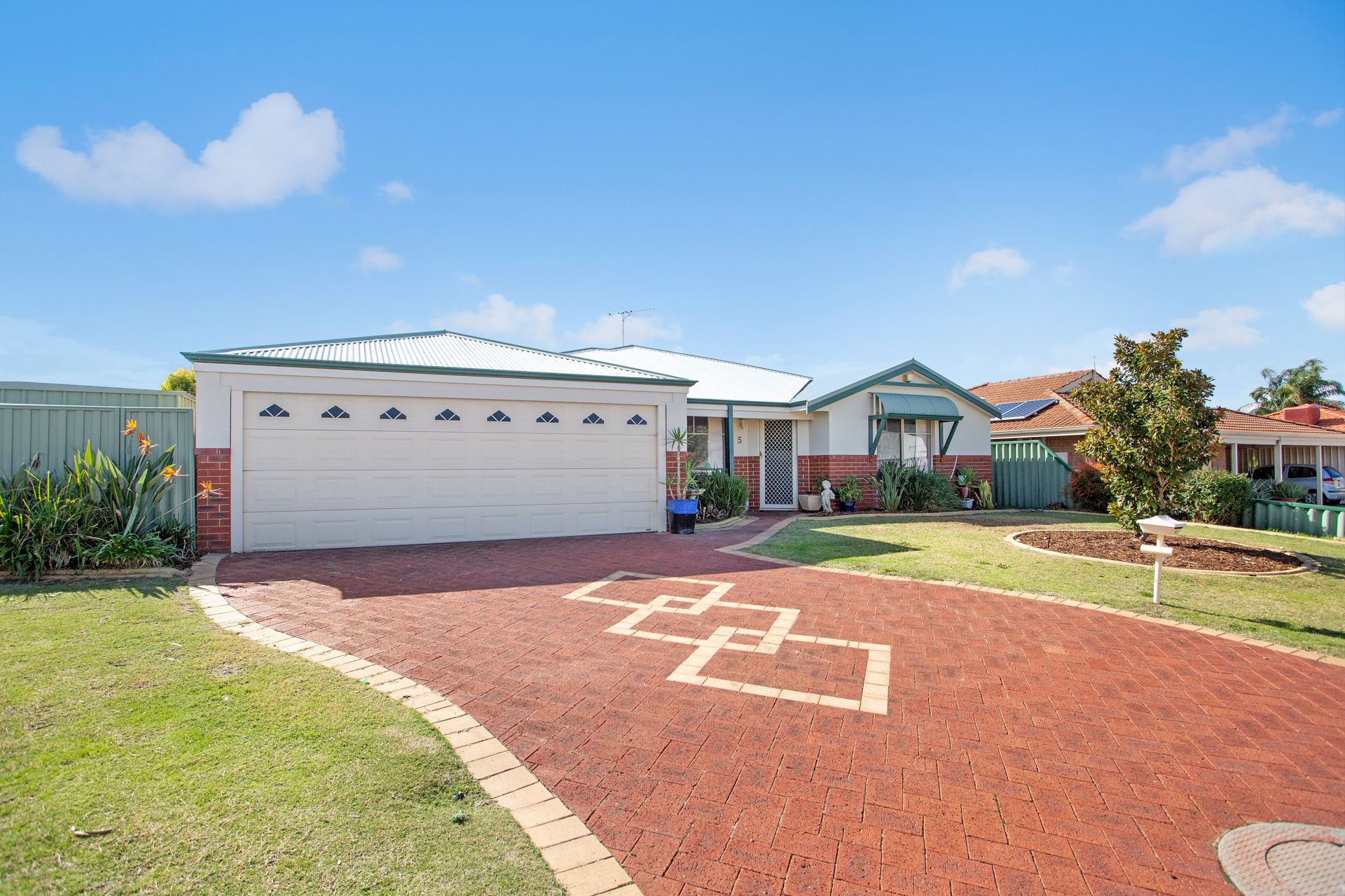 5 GABY WAY, MARANGAROO, 6064