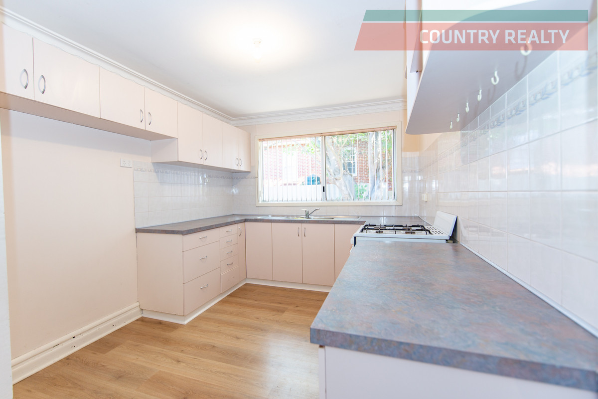 8 GREGORY STREET, NORTHAM, 6401