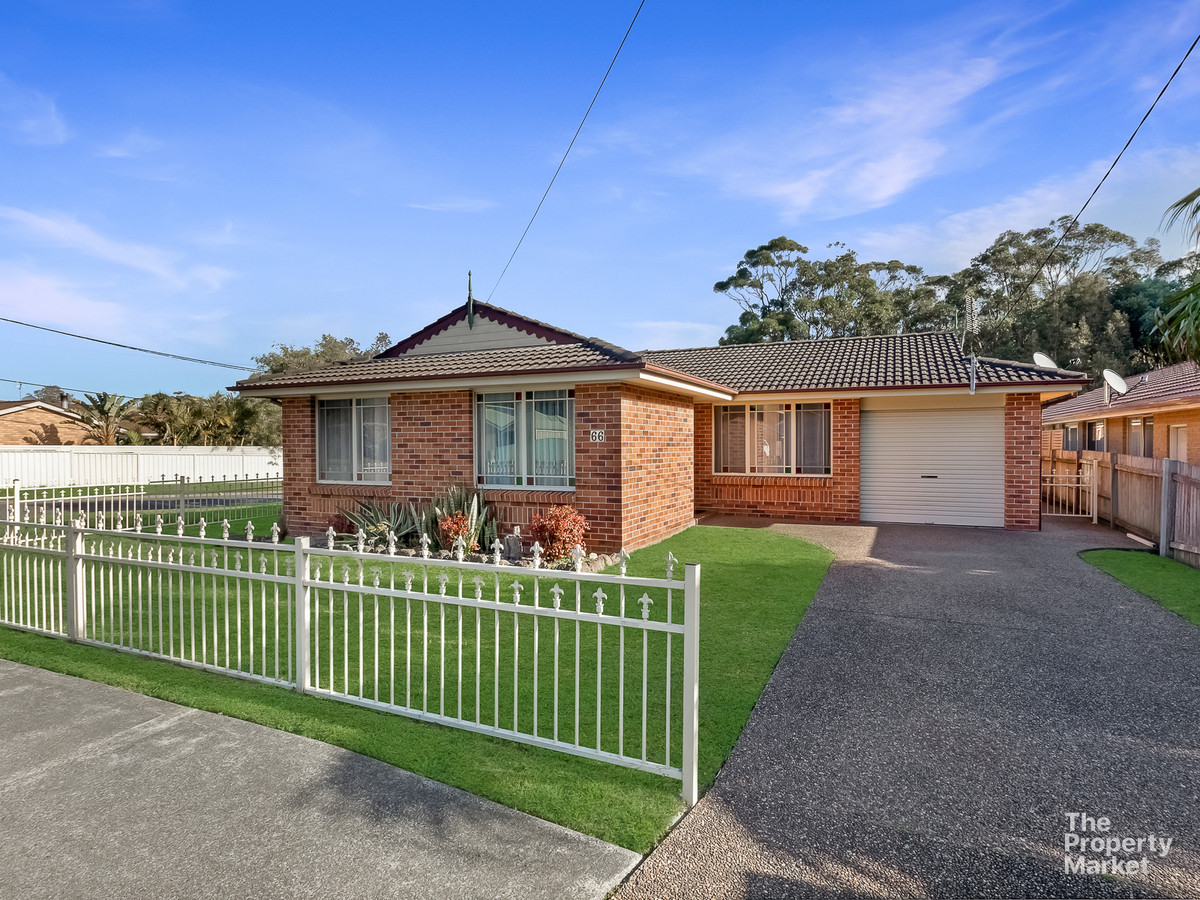 66 ELIZABETH BAY DRIVE, LAKE MUNMORAH, 2259