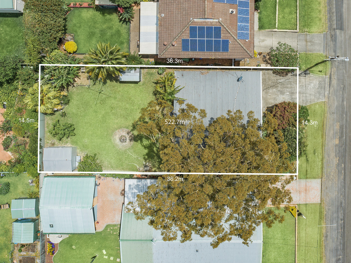 69 CAMPBELL PARADE, MANNERING PARK, 2259