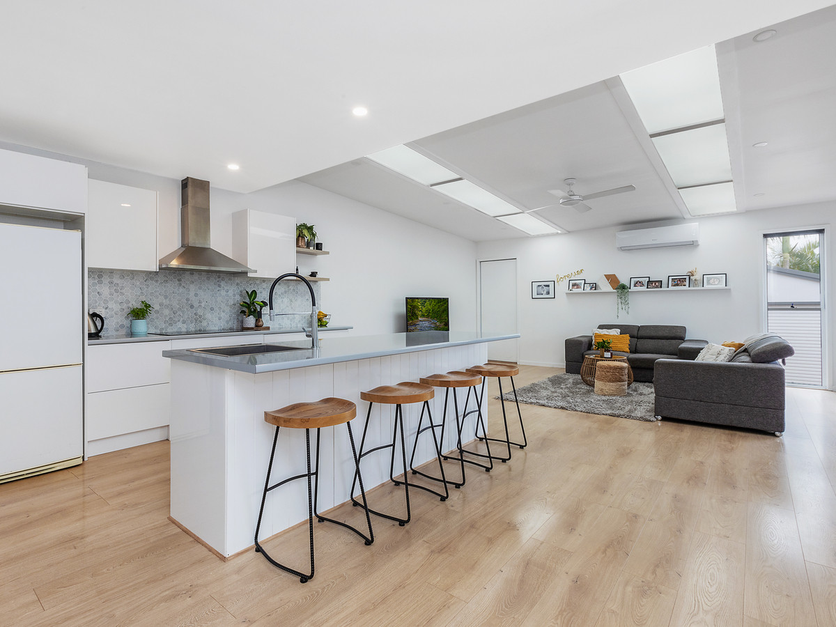 28 SPENCER ROAD, MANNERING PARK, 2259