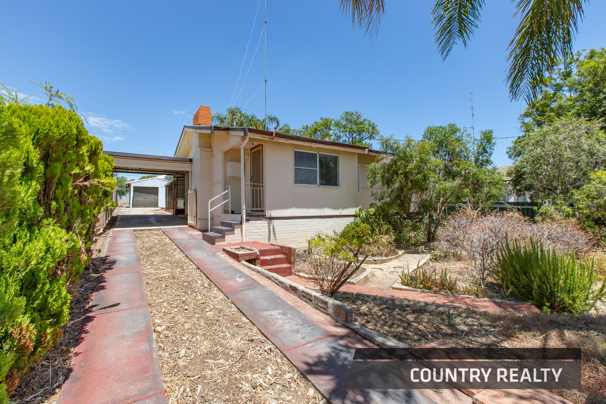 66 HUTT STREET, NORTHAM, 6401