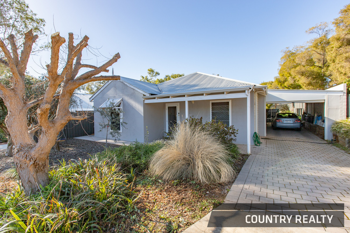 4 HERBERT STREET, TOODYAY, 6566