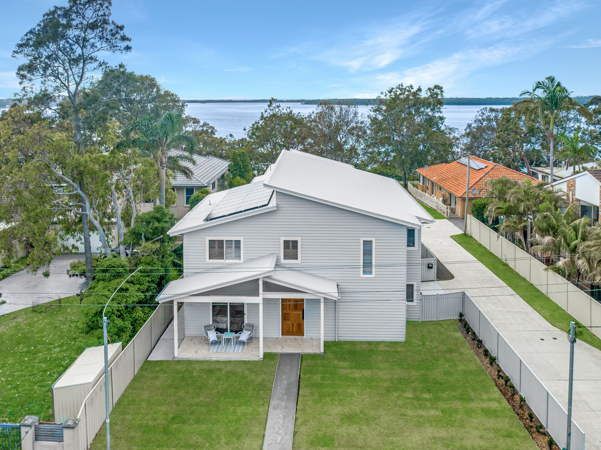 98A BUFF POINT AVENUE, BUFF POINT, 2262