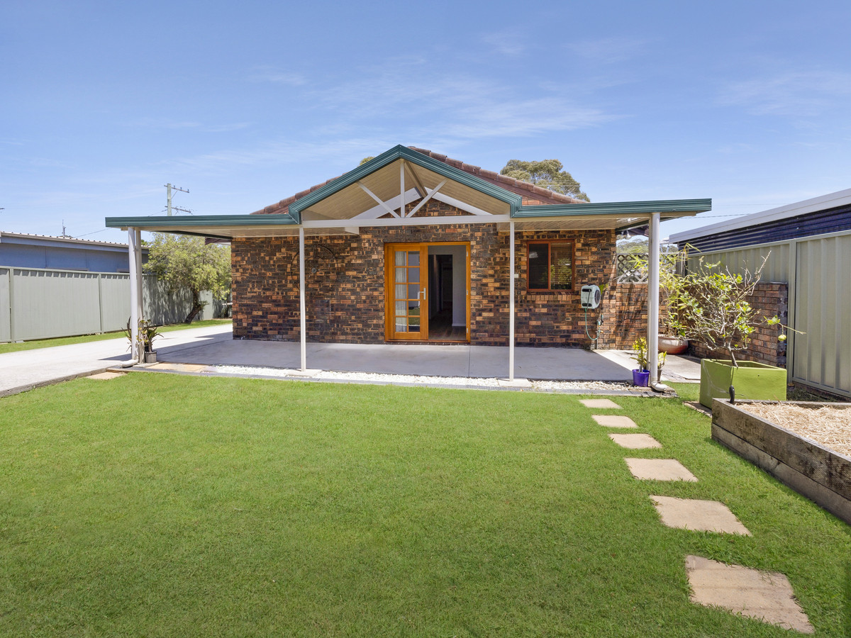 7 THOMAS MITCHELL ROAD, KILLARNEY VALE, 2261