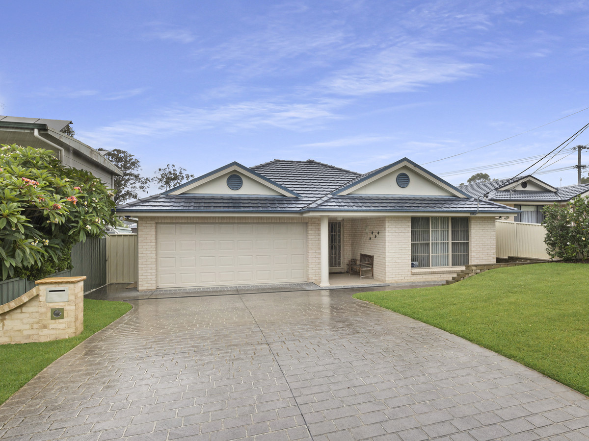 60 QUINALUP STREET, GWANDALAN, 2259