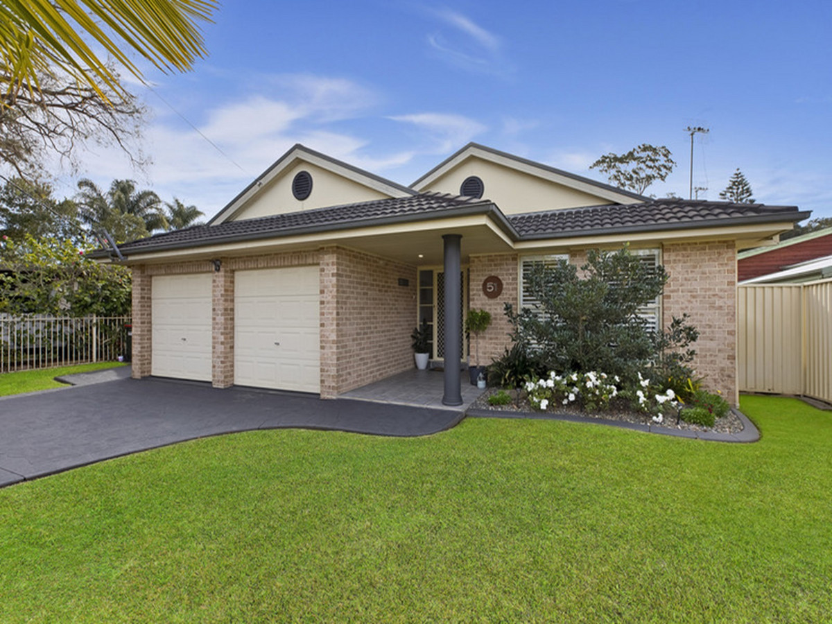 51 SEAWIND TERRACE, BERKELEY VALE, 2261