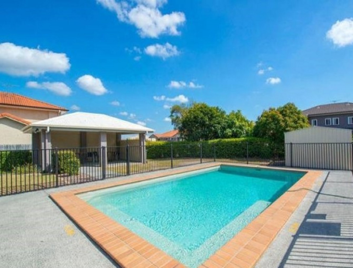 43/1 DAINTREE DRIVE, PARKINSON, 4115