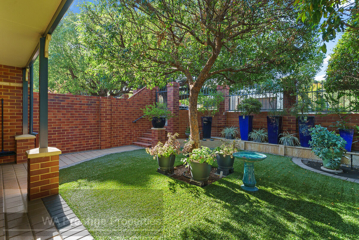 5A BARRETT STREET, WEMBLEY, 6014