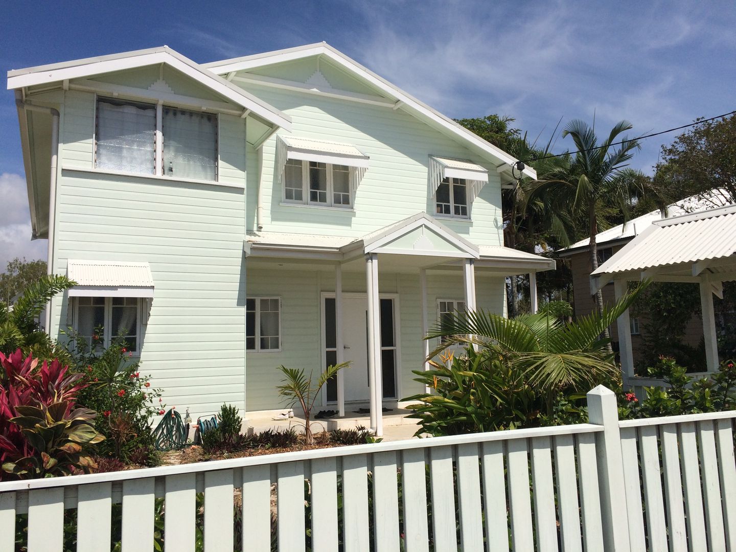 28 EDWARDS STREET, WEST END, 4810