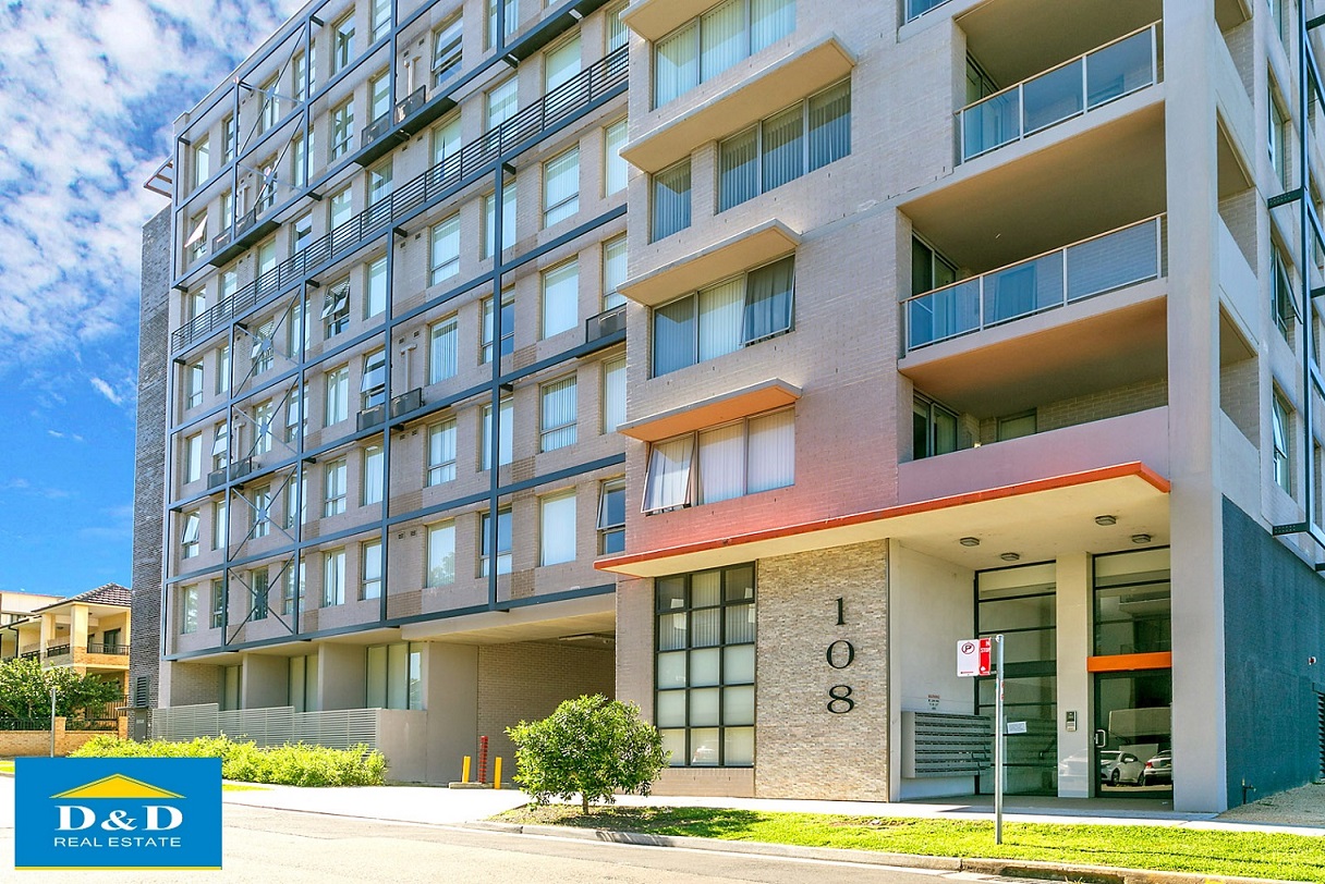 75/108 JAMES RUSE DRIVE, ROSEHILL, 2142
