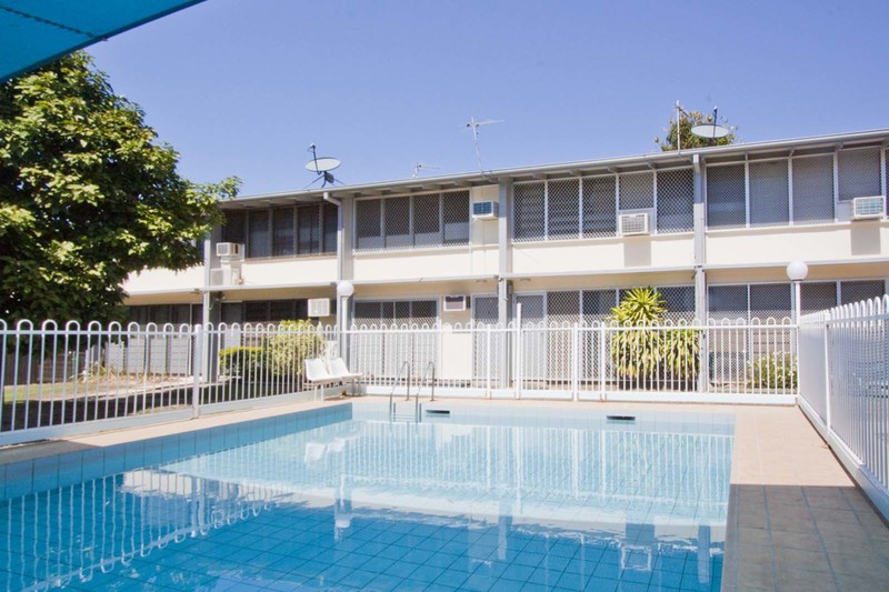 8/108-110 MITCHELL STREET, NORTH WARD, 4810