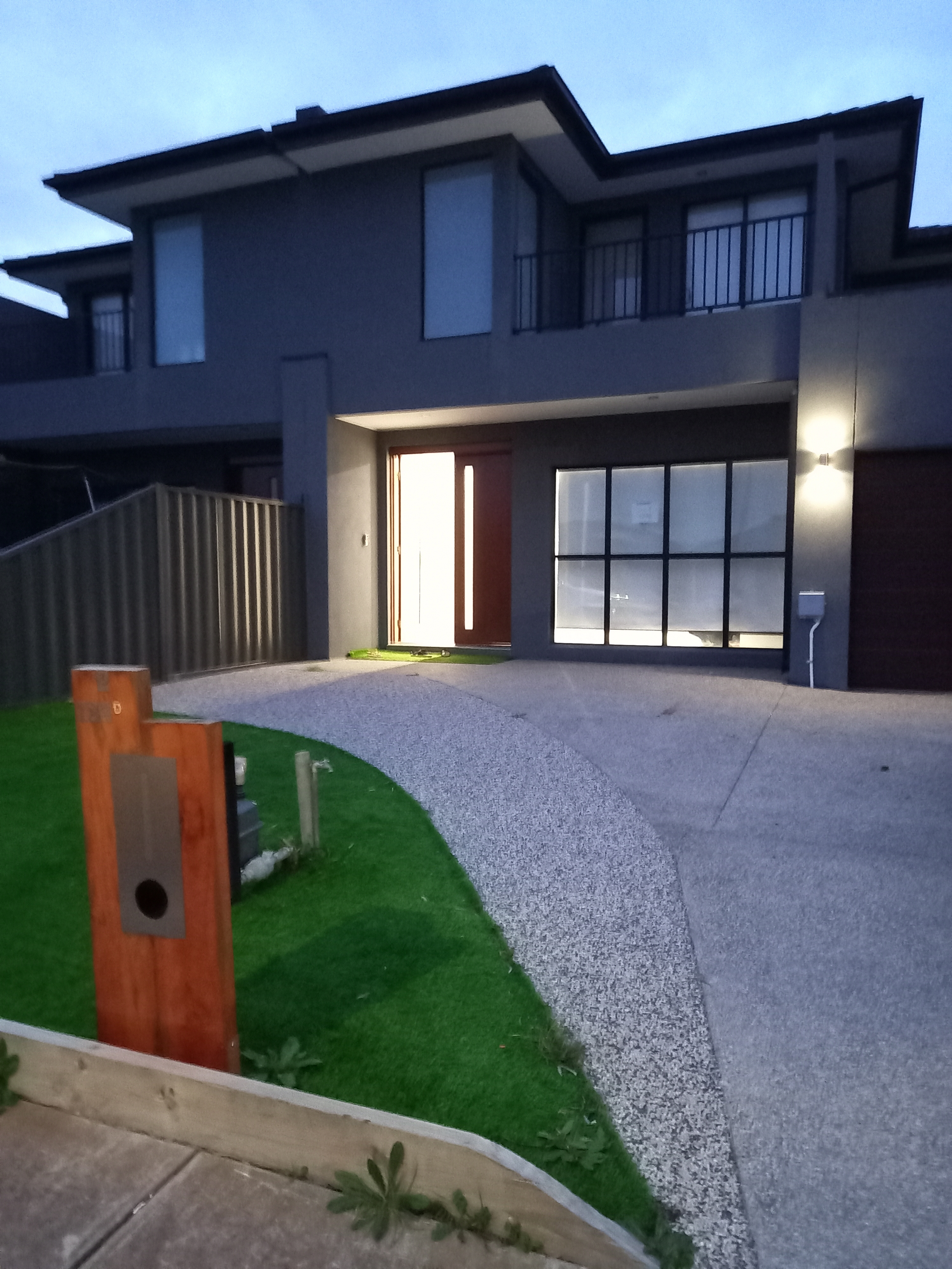 2/124D BETHANY ROAD, HOPPERS CROSSING, 3029