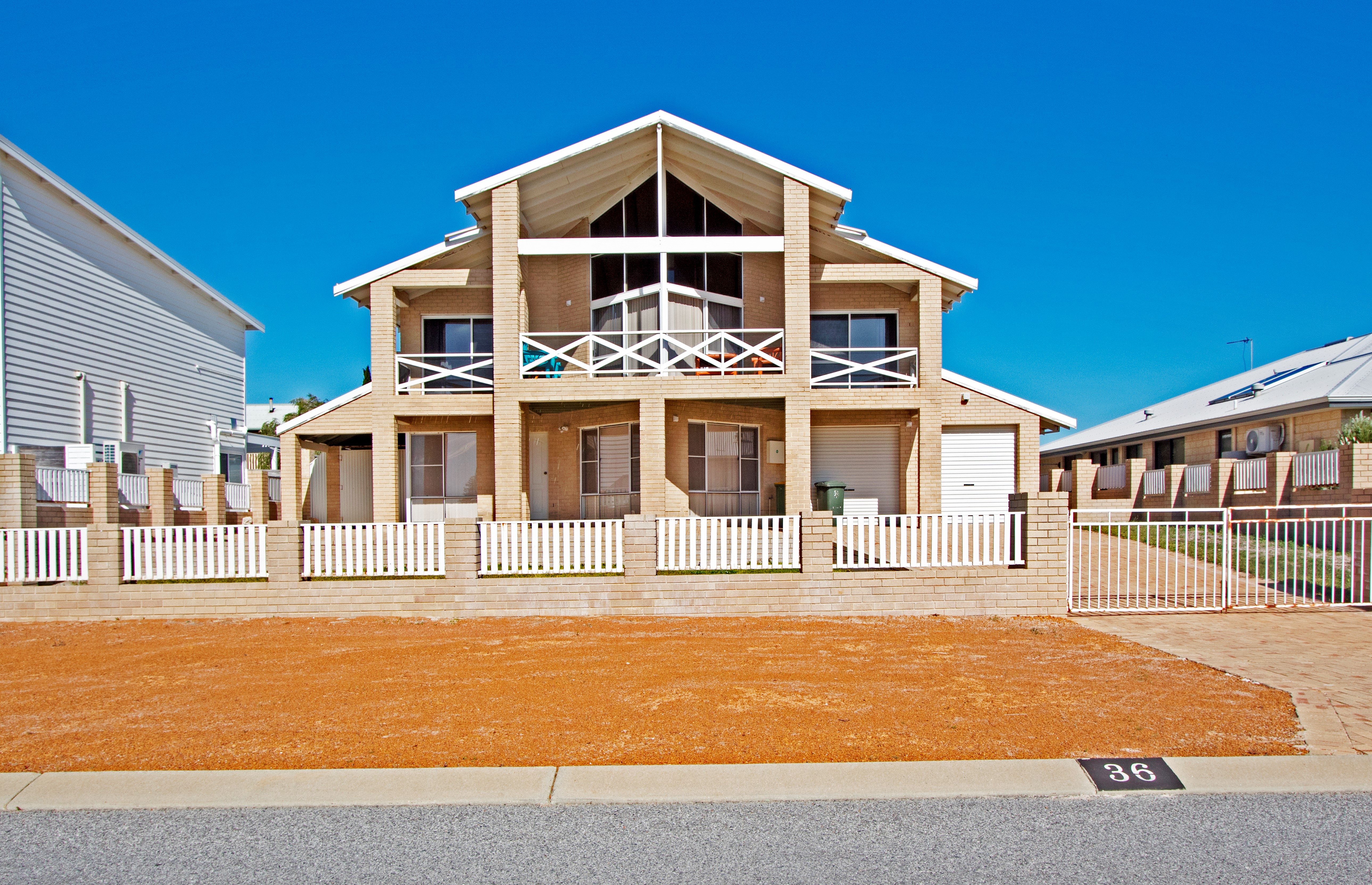 36 CASUARINA  CRESCENT, JURIEN BAY, 6516