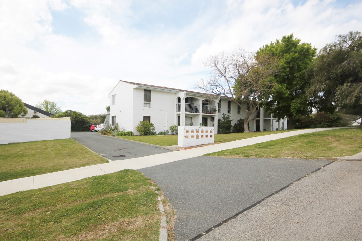 8/42 HAMPDEN STREET, SOUTH PERTH, 6151