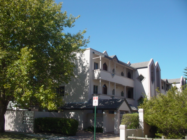 2/44 MILL POINT ROAD, SOUTH PERTH, 6151