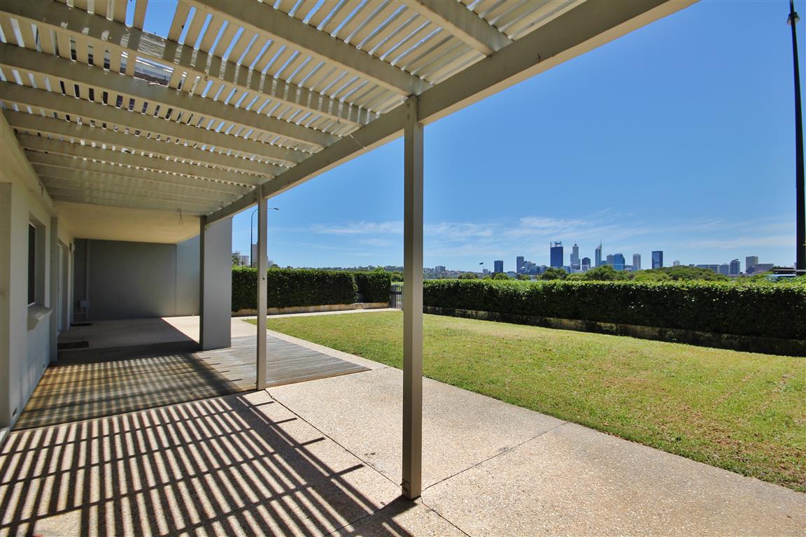 8/219 MILL POINT ROAD, SOUTH PERTH, 6151