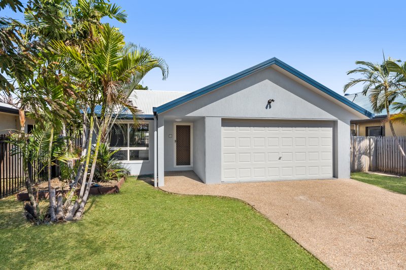 9 WATERFORD GROVE, IDALIA, 4811