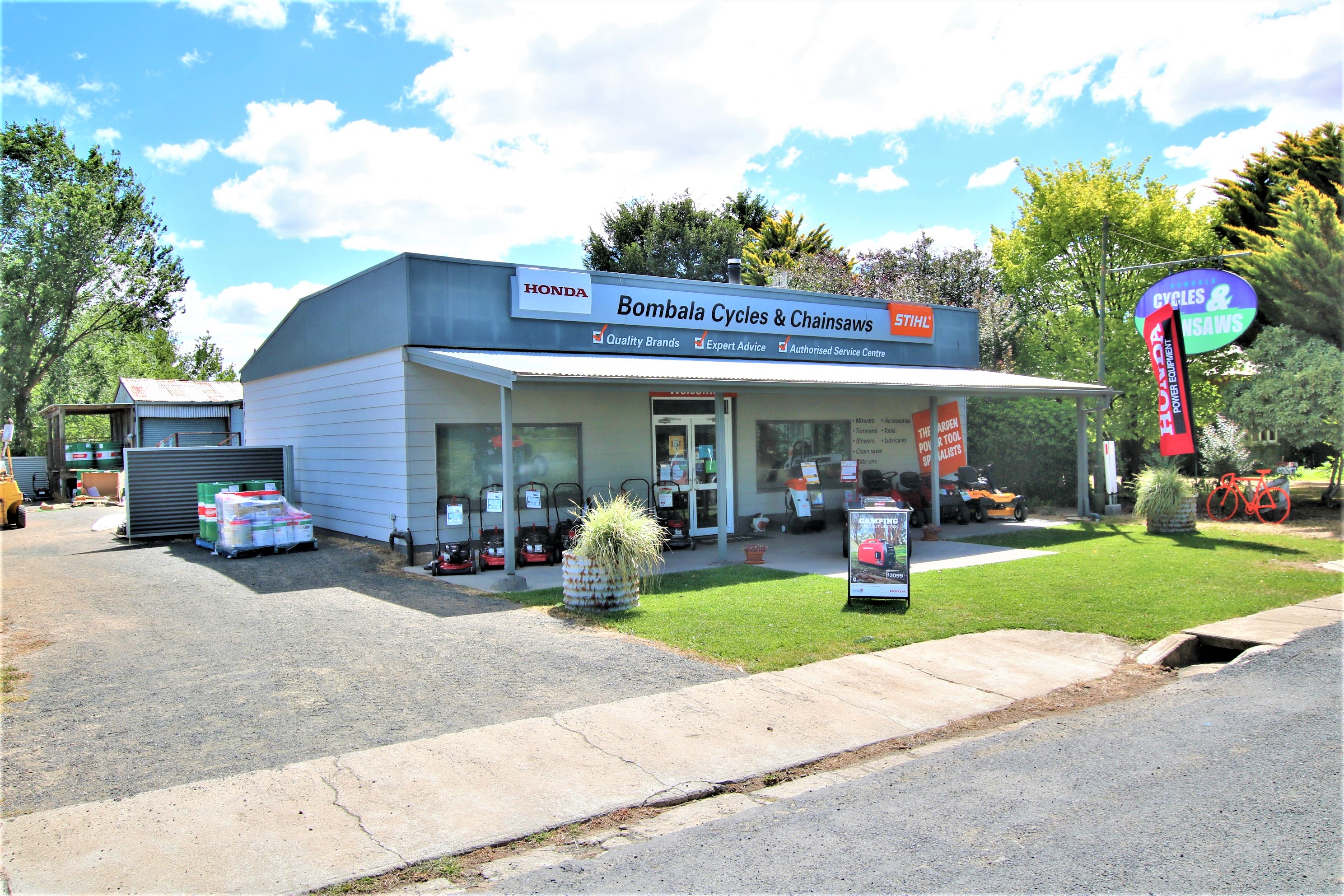 104 CAVEAT STREET, BOMBALA, 2632