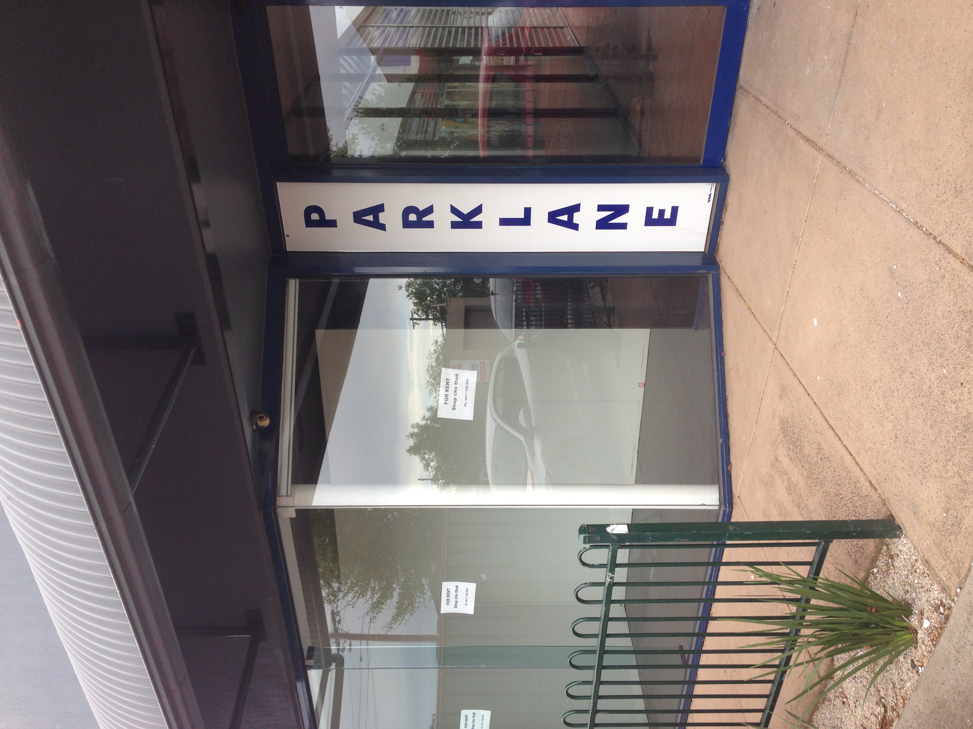 821 BALLARAT ROAD, DEER PARK, 3023