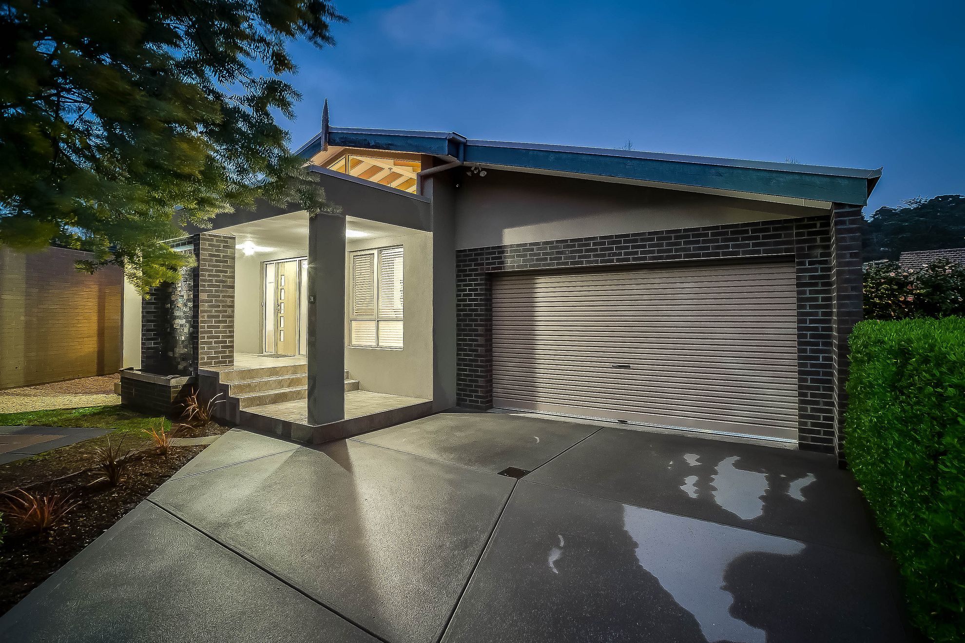 31 ROLLINGS ROAD, UPPER FERNTREE GULLY, 3156